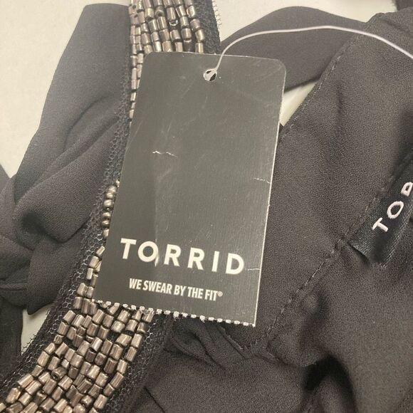 TORRID Women’s Georgette Embellished Collar Top Black 4X New With Tags - Picture 6 of 8